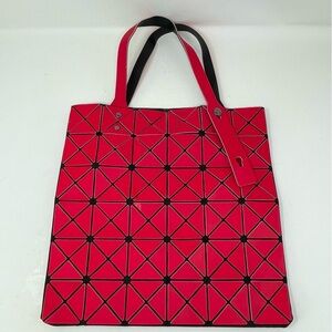 FHI Mesh Geometric Red Tote Bag
